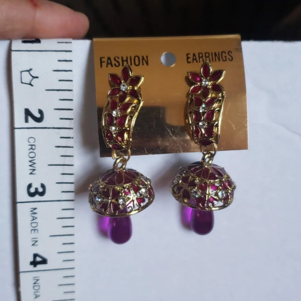 Beautiful Fashion earrings Gold and purple Jhumka Style